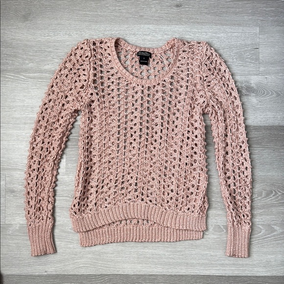 Lucky Brand Crochet Openwork Pink Knit Sweater Top | EUC Size S - Picture 2 of 6